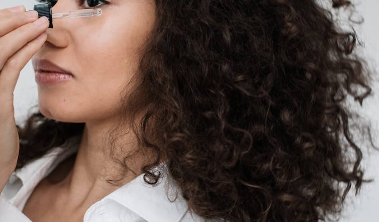 Your Go-To Guide for Picking the Perfect Foundation how to use image